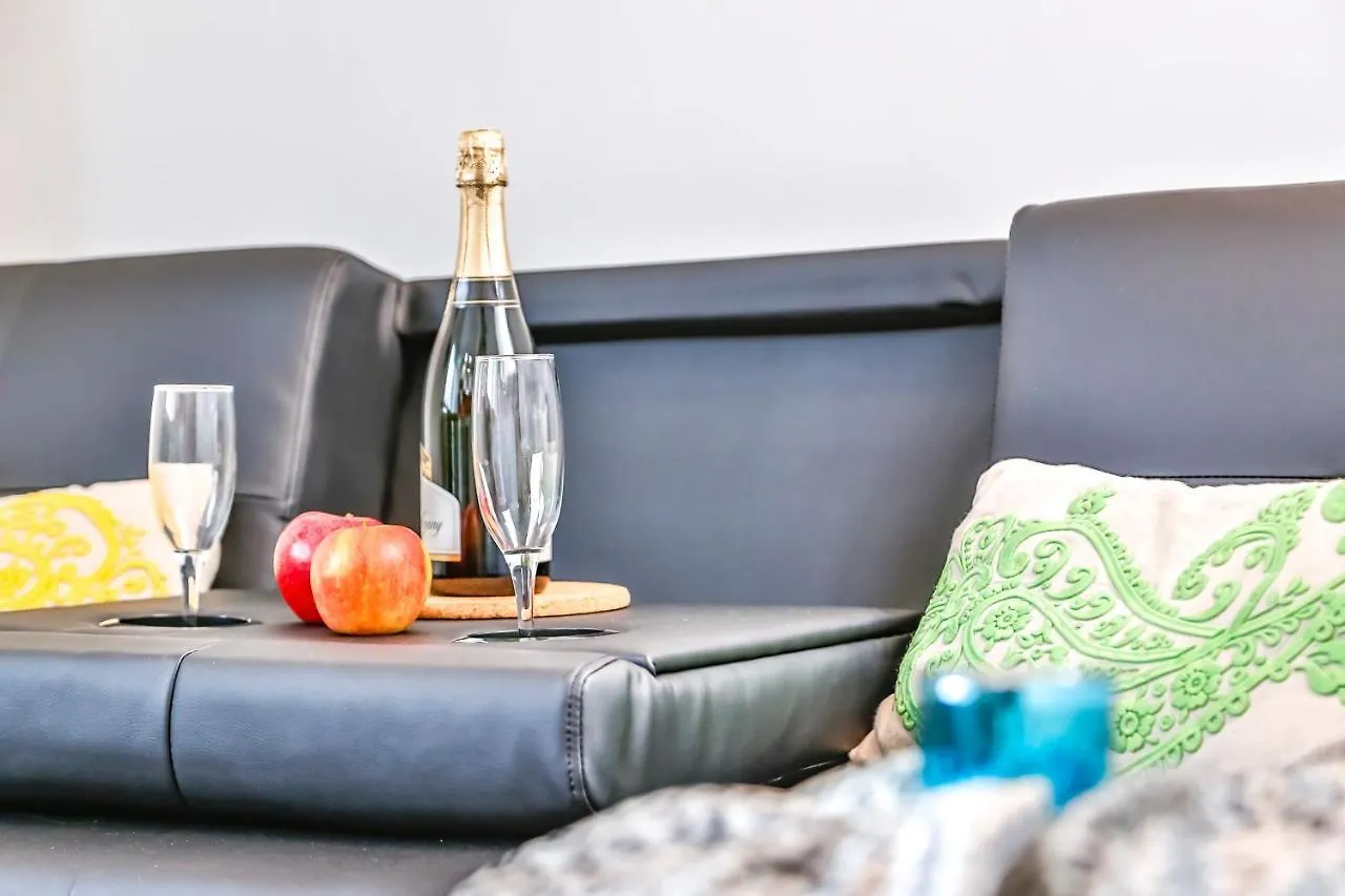 Ghat Apartments Montroig Sitges Španělsko