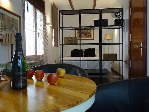 Ghat Apartments Montroig Sitges 0*,  Španělsko