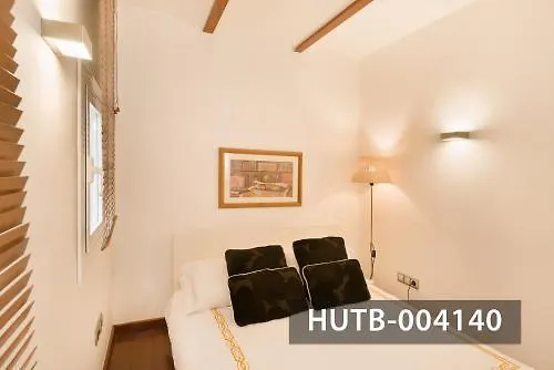 Ghat Apartments Montroig Sitges