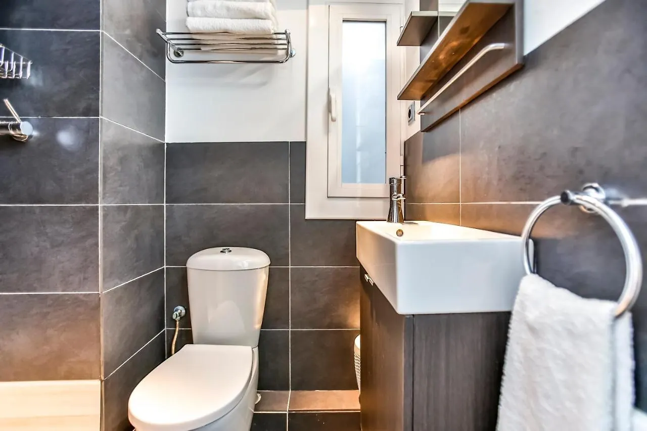 Ghat Apartments Montroig Sitges