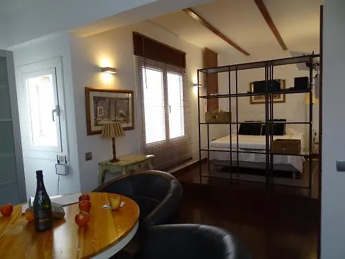 Ghat Apartments Montroig Sitges